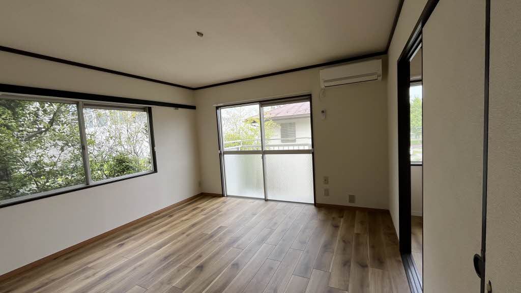 居室・リビング　洋室