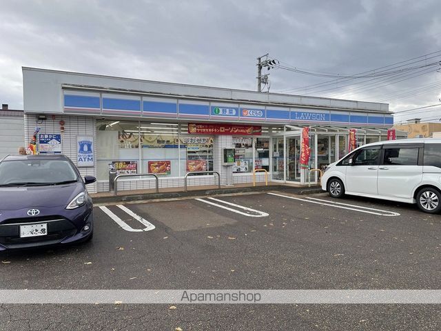 コンビニ　ローソン（コンビニ）まで378m