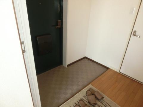 　玄関　玄関内