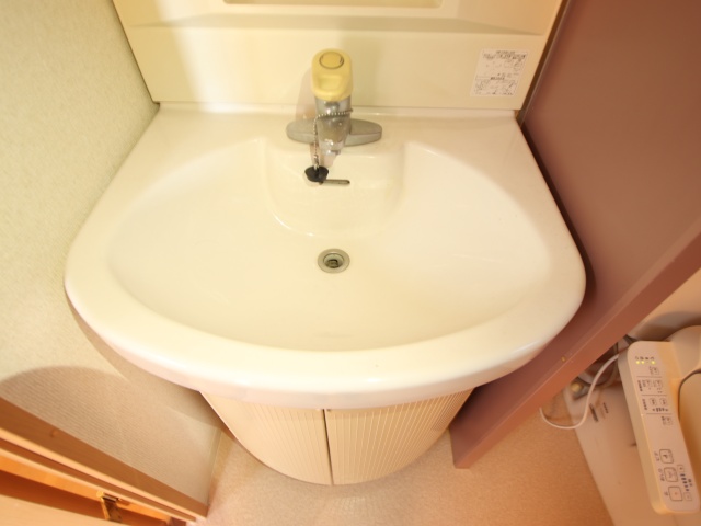 洗面設備　※別室の参考写真の為、現況優先です。