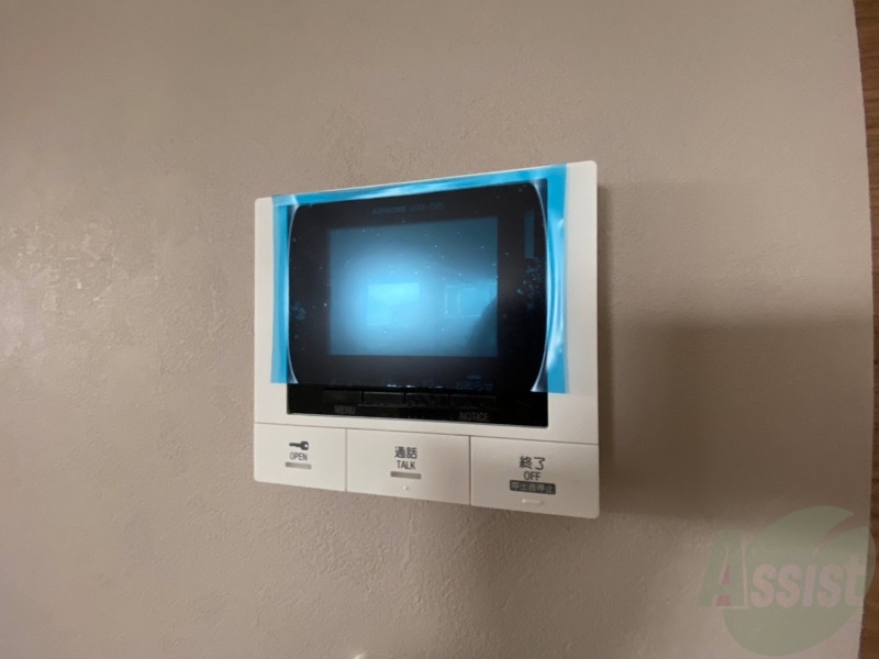 セキュリティ　ＴＶモニター付インターホンです。来客者の顔が見えるので安心！