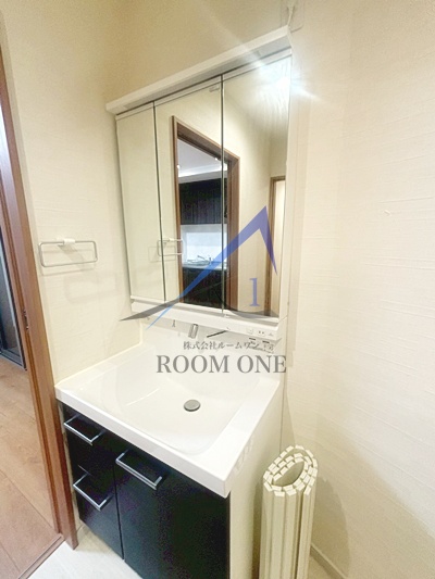 洗面設備　洗面台です。