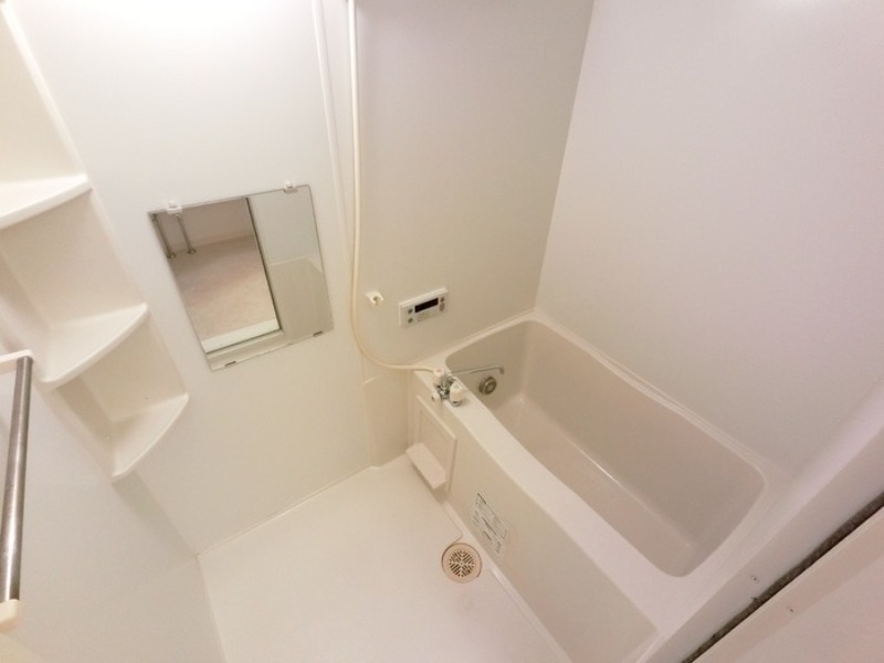 バス・シャワールーム　図面と現状に相違がある場合には現状を優先