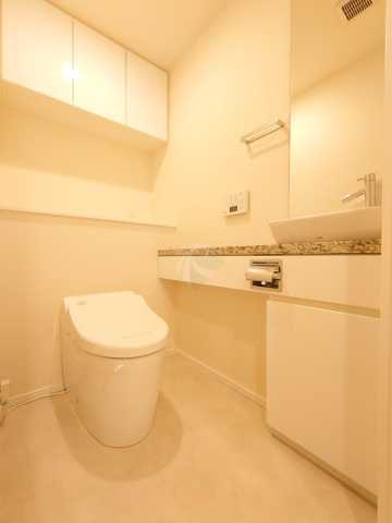 トイレ　ジオ目黒