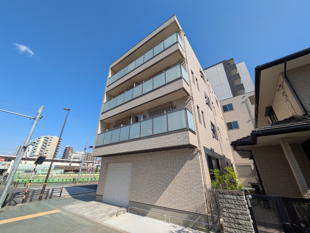 建物外観　パナソニックホームズ施工の建物です