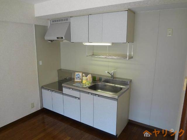 キッチン　キッチン（イメージ）