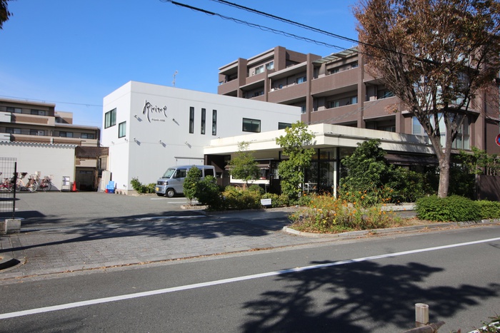 飲食店　ケーキ・カフェテラス リビエール 尼崎武庫之荘 店（飲食店）まで280m