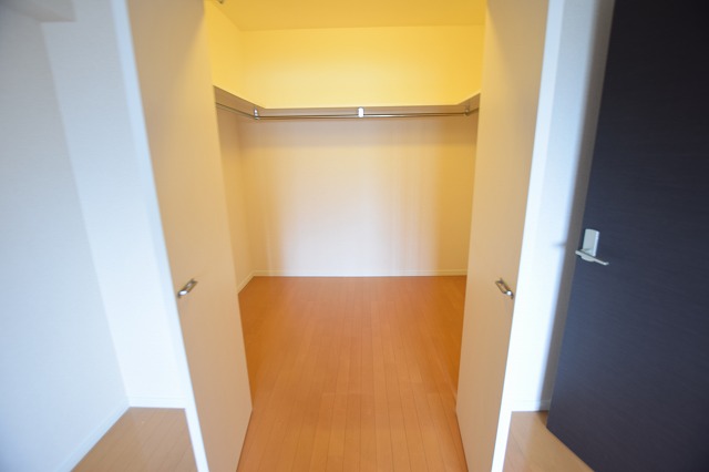 収納　大容量ウォークインクローゼット♪