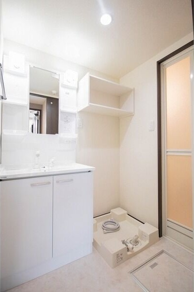 洗面設備　同タイプ