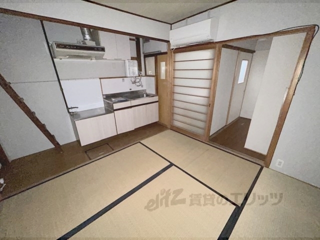 居室・リビング　和室