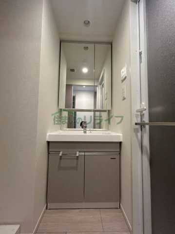 洗面設備　別部屋の参考写真です。