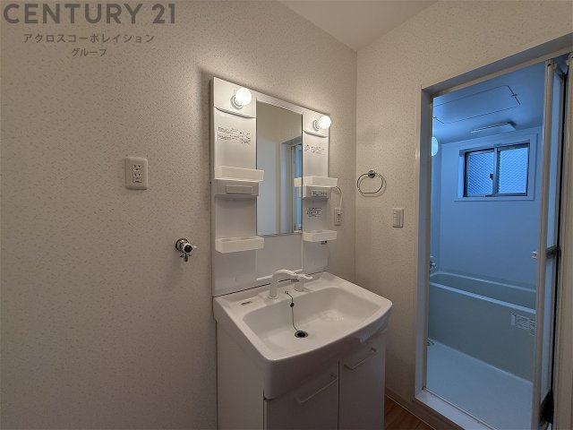 洗面設備　洗髪洗面化粧台付き♪