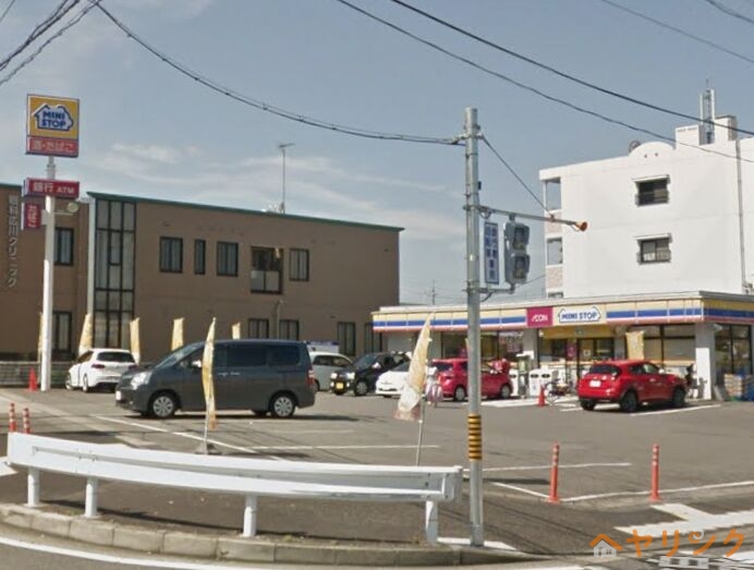 コンビニ　ミニストップ吉根店（コンビニ）まで59m