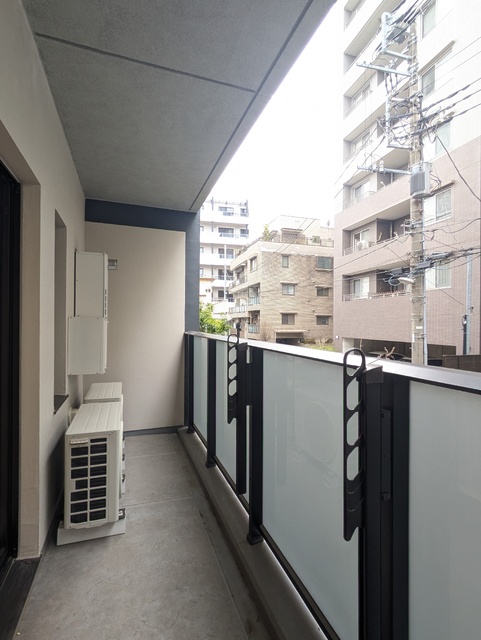 バルコニー　バルコニー