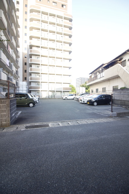 その他　★敷地内駐車場保★