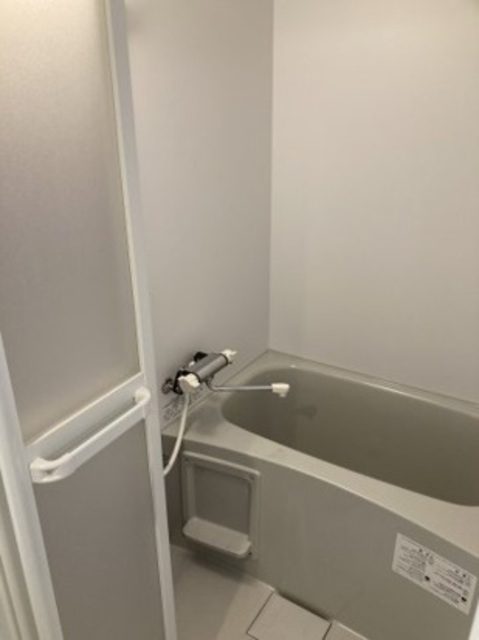 バス・シャワールーム　バスルーム