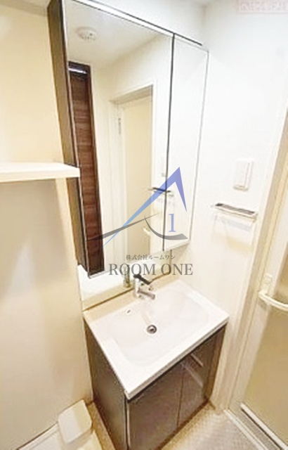 洗面設備　洗面台です。