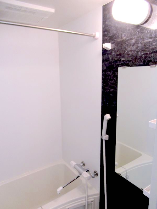 バス・シャワールーム　浴室