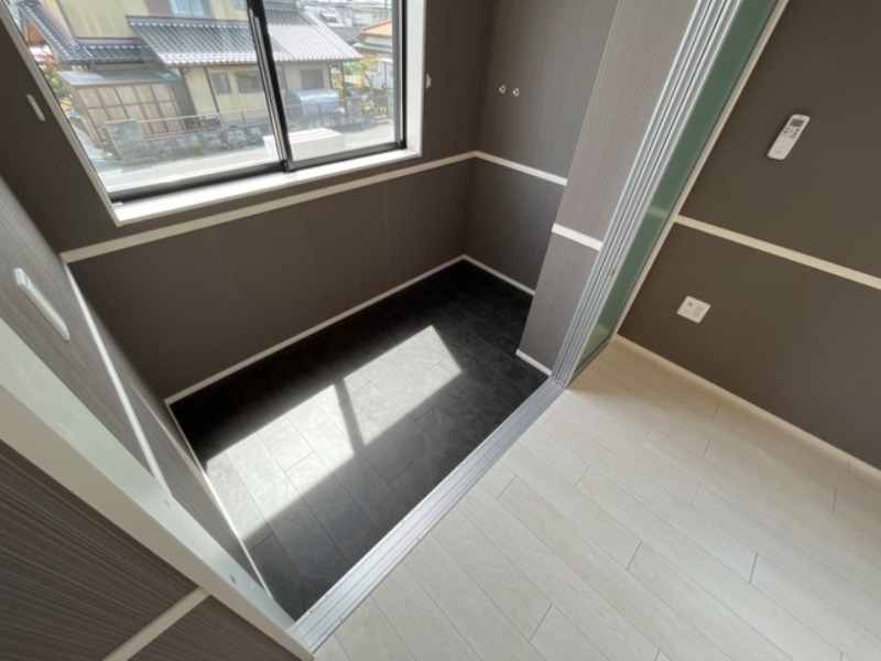 バルコニー　図面と現状に相違がある場合には現状を優先