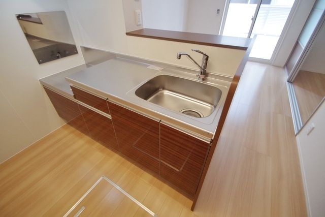 キッチン　★カウンターキッチン採用★