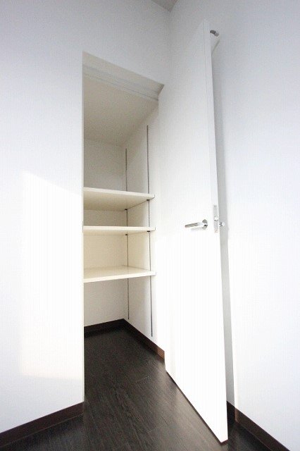 収納　同物件別号室です。