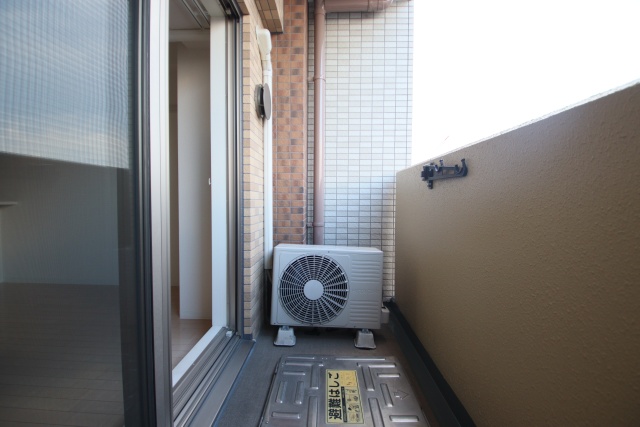 バルコニー　※別室の参考写真の為、現況優先です。