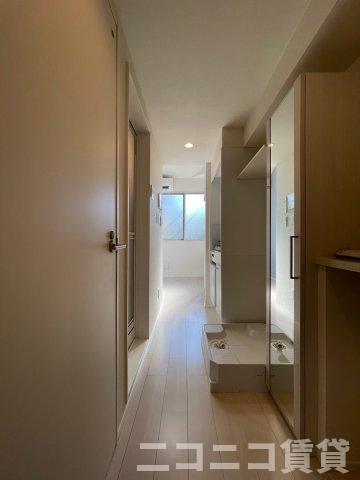 玄関　別号室イメージの為、現状を優先致します。