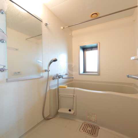 バス・シャワールーム　ルネ新宿御苑タワー