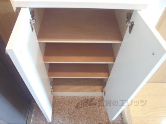 収納　下駄箱