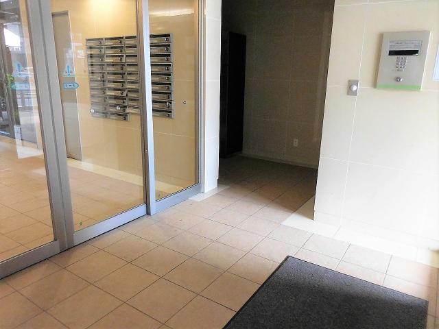 エントランス　エントランス部分