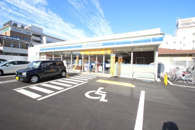 コンビニ　ローソン（コンビニ）まで190m