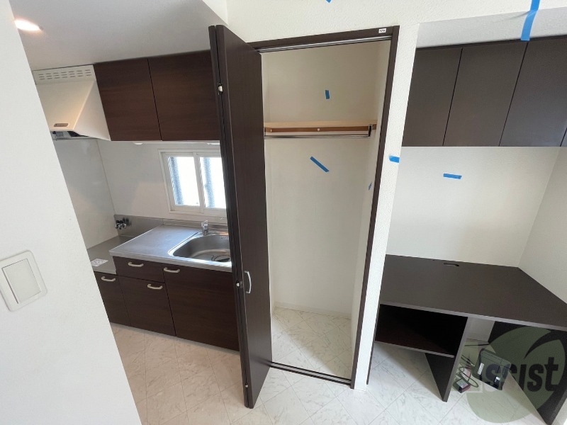 収納　クローゼットがありました。お洋服や荷物はここへ