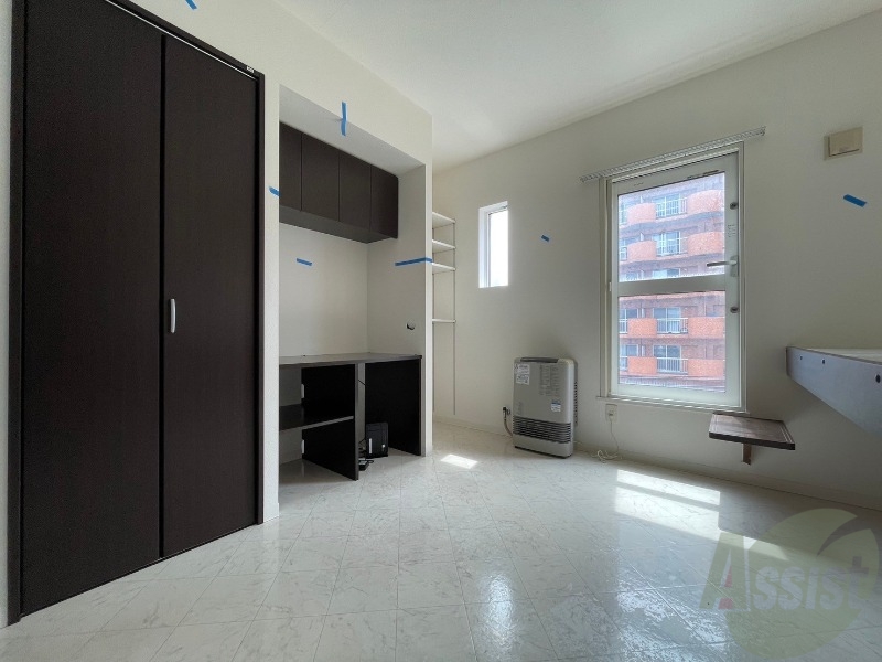 居室・リビング　広くてキレイなお部屋が広がっていて、充実した生活が送れそう。