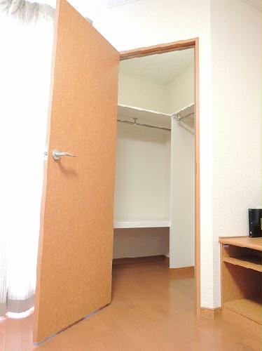 収納　クローゼットあり