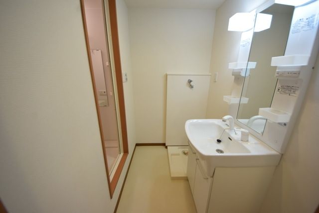 洗面設備　★便利な洗面台付きです★