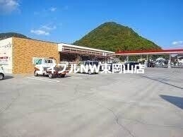 コンビニ　セブンイレブン岡山牟佐店（コンビニ）まで245m