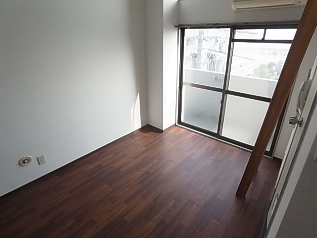 居室・リビング　居室スペース