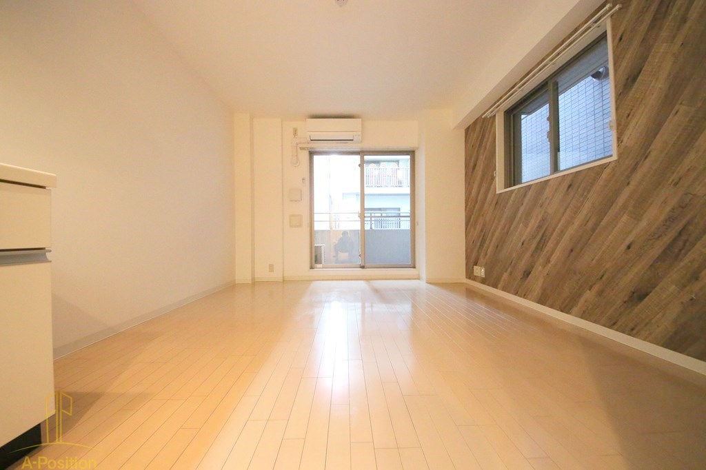 居室・リビング　M.Hills西本町