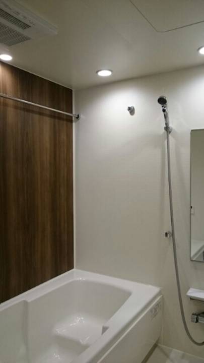 バス・シャワールーム　浴室