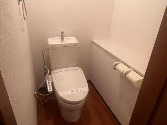 トイレ　トイレ