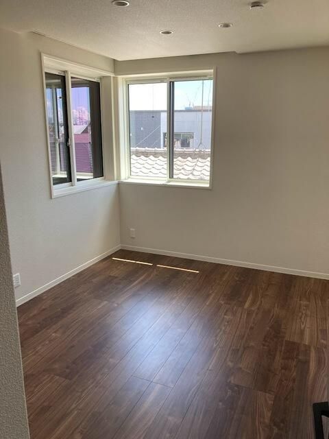 居室・リビング　ゆったり過ごせる居間です