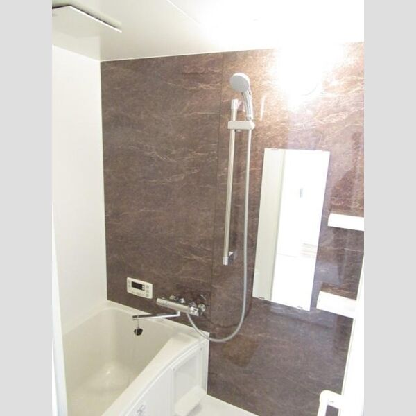 バス・シャワールーム　浴室