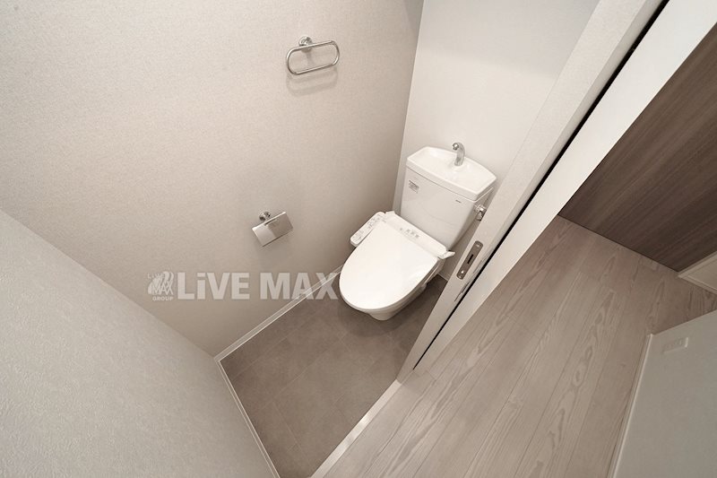 トイレ　※別号室参考写真