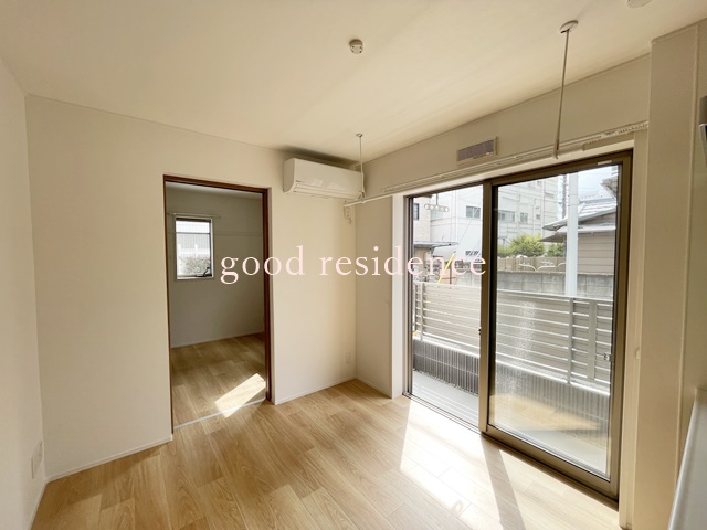 居室・リビング　【築浅物件です！】