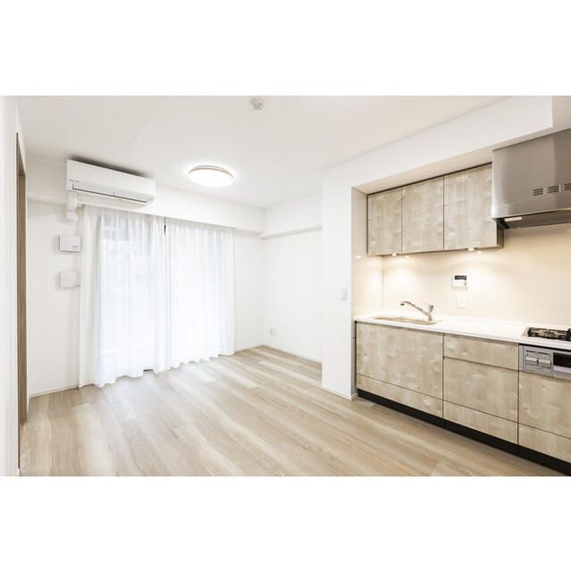 居室・リビング　写真は同タイプ住居です。