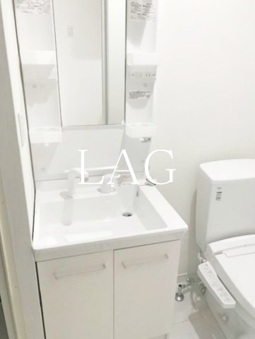 洗面設備　洗面台です。