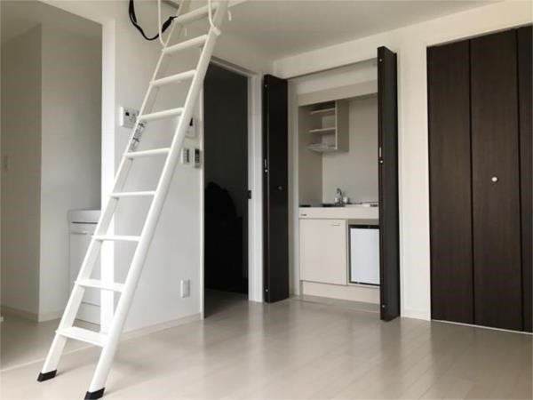 その他部屋・スペース　キッチンが隠せるようになってます。