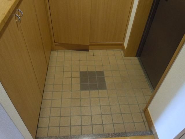 玄関　タウンハウジングレジデンス事業部　恵比寿店・赤坂店までお問…