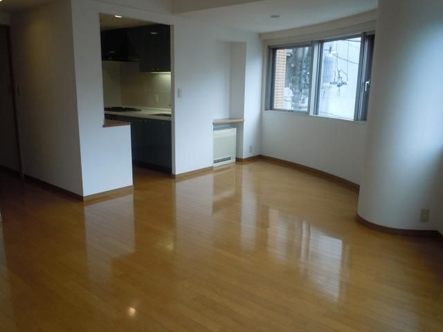 居室・リビング　タウンハウジングレジデンス事業部　恵比寿店・赤坂店までお問…