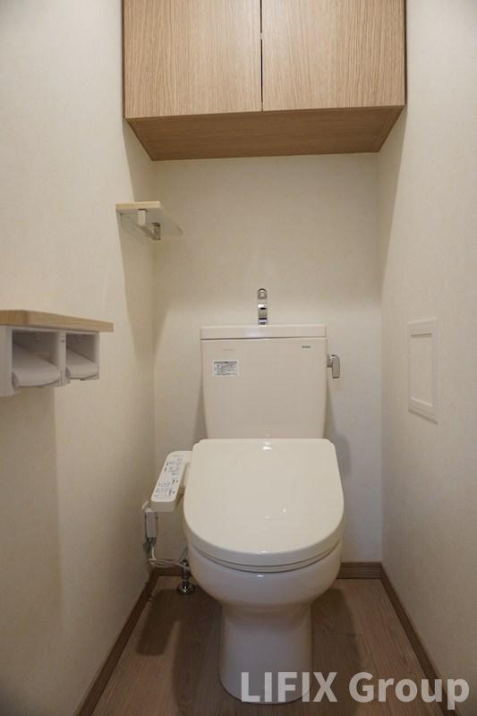 トイレ　トイレ